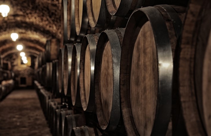 Velora Markets to Tokenize $20M Worth of Bourbon for New Whiskey Fund